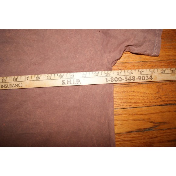 Mens Def  Leppard Reddish Brown T-Shirt Size Large  2017 Official Skull Wings - Picture 6 of 7